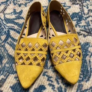 Mango MNG Gold Yellow Laser Cut Pointy Flats